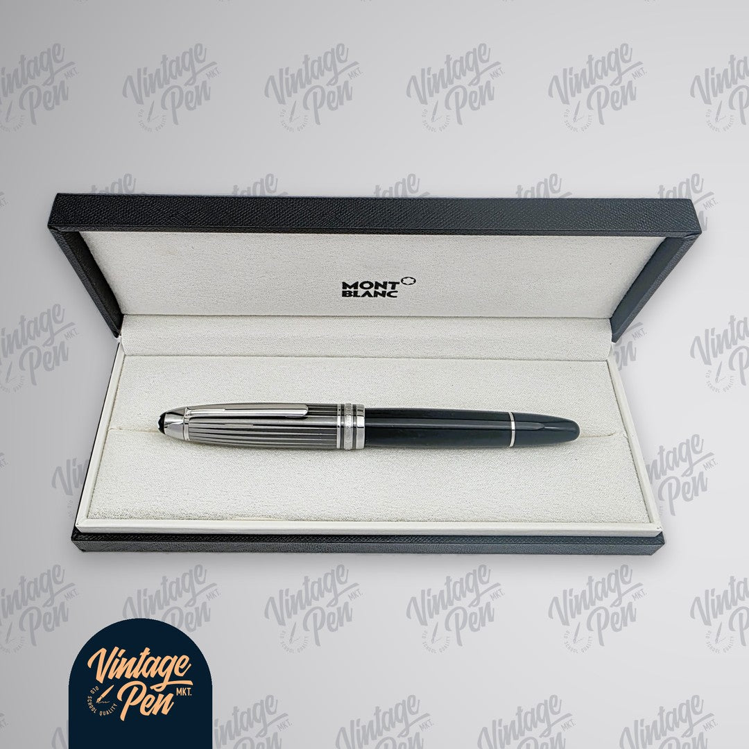 Montblanc Meisterstück Solitaire Doué Black & White LeGrand Fountain Pen